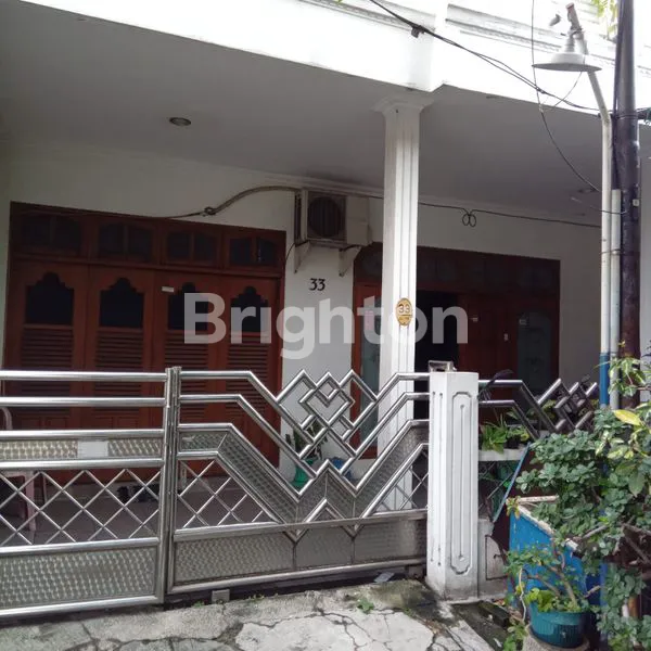 image UNDER MARKET, DEKAT EXIT TOLL, RUMAH NGANTONG 2 LANTAI, HARGA 1M-AN, WARU  (2)