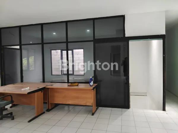 image GUDANG DI KAWASAN BISNIS SIAP USAHA DI JL. GEMALAPIK CIKARANG,HANYA 1 KM KE TOL CIKARANG (3)