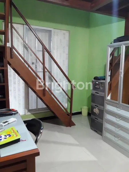 image RUMAH TINGGAL, 1 LANTAI, STRATEGIS DI PANTAI MENTARI SURABAYA (2)