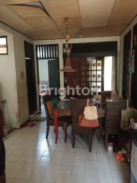image RUMAH LAMA  2 LANTAI BINTARO SEKTOR 2, TANGSEL (3)
