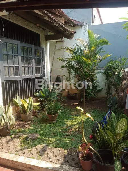 image RUMAH LAMA  2 LANTAI BINTARO SEKTOR 2, TANGSEL (2)