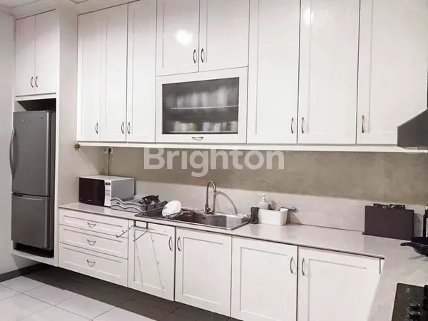 image RUMAH BESAR HOEK KOMPLEK GREEN GARDEN KEDOYA UTARA JAKARTA BARAT (6)