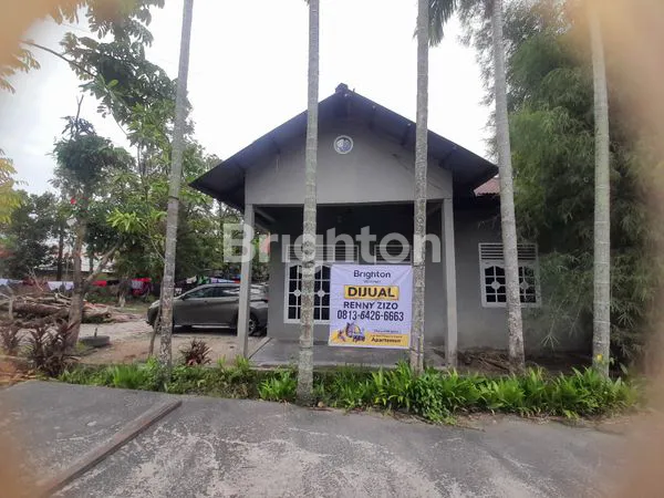 image RUMAH DENGAN HALAM LUAS JALAN BAKTI (3)