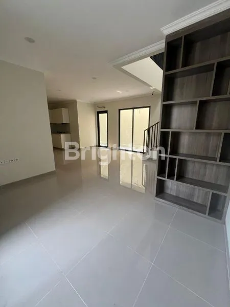 image RUMAH SIAP HUNI,CLUSTER GADING SERPONG,TANGERANG (3)