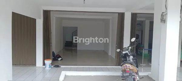 image RUKO DI MAINROAD KOMPLEK MARGAHAYU RAYA SOEKARNO HATTA BANDUNG (2)