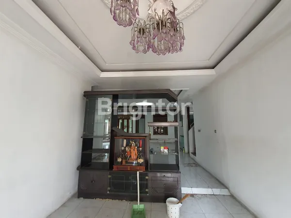 image DISEWAKAN RUMAH DARMO PERMAI TIMUR SURABAYA - STRATEGIS & BEBAS BANJIR. (7)