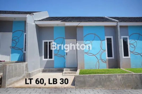 RUMAH SIAP HUNI DENGAN PEMANDANGAN LAUT SURAMADU YANG MENAKJUBKAN DI KOKOH CITY