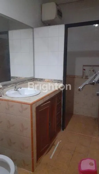 image RUKO 4 LANTAI JL SUTAN SYARIF QASIM (6)