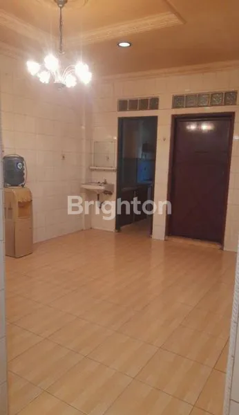 image RUKO 4 LANTAI JL SUTAN SYARIF QASIM (5)