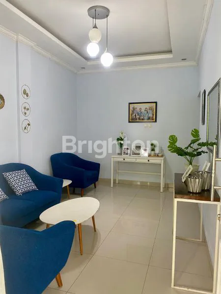 image RUMAH 2 LANTAI BARU RENOV FULL FURNISH (2)