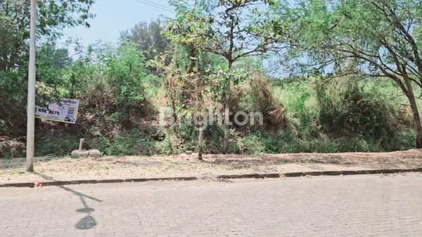 image TANAH +1,3M DARI JALAN VILA MARINA (1)