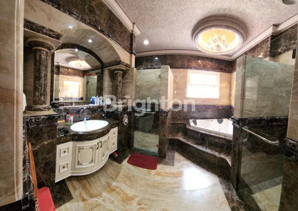 image KATAMARAN PERMAI 9 (2)