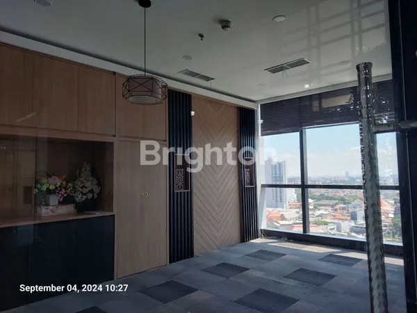 image ELEGAN OFFICE WITH MEETING ROOM (4)