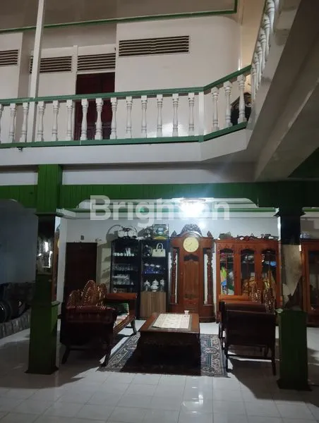 image TANAH DENGAN 4 KIOS DAN 2 RUKO 2LT LOKASI STRATEGIS PINGGIR JALAN UTAMA PONTIANAK TIMUR (3)