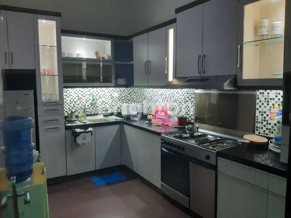 image RUMAH MEWAH SIAP HUNI, TERAWAT BANGET (5)