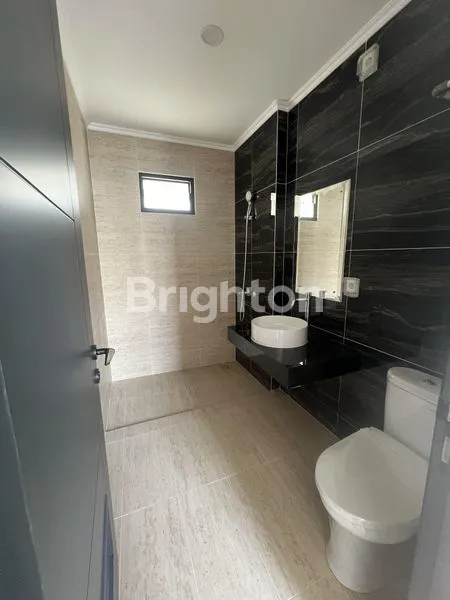 image RUMAH BARU SIAP HUNI 2LANTAI CARSON GADING SERPONG TANGERANG (5)