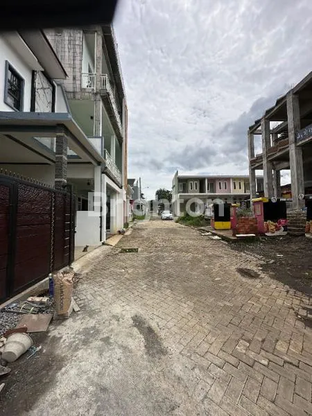 image TANAH AREA KOST MAHASISWA 10 MENIT KE UB KOTA MALANG (2)