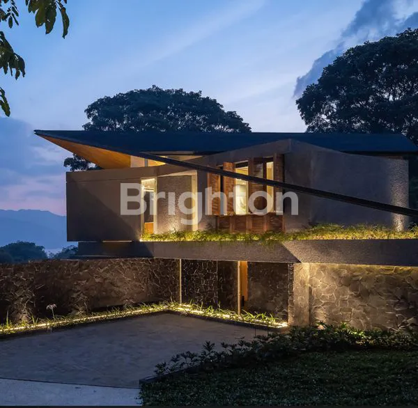 image VILLA RESORT MOUNTAIN&LAKE VIEW (4)