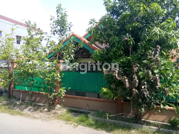 image RUMAH DI JALAN BRATANG GEDE SURABAYA (1)