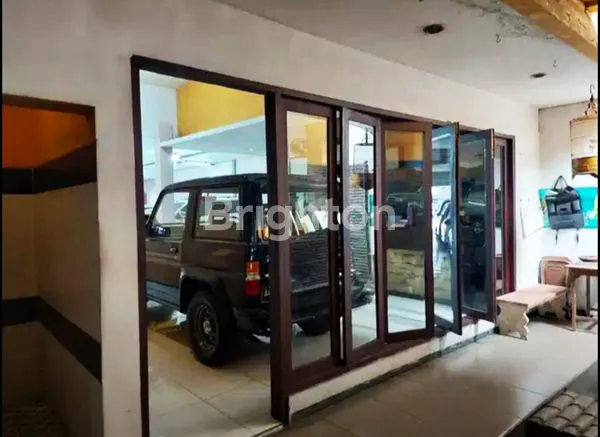 image *SHOWROOM 2 LANTAI / TEMPAT USAHA/ KOS KOSAN/  LOKASI SANGAT STRATEGIS DI BISNIS DISTRICT. (7)