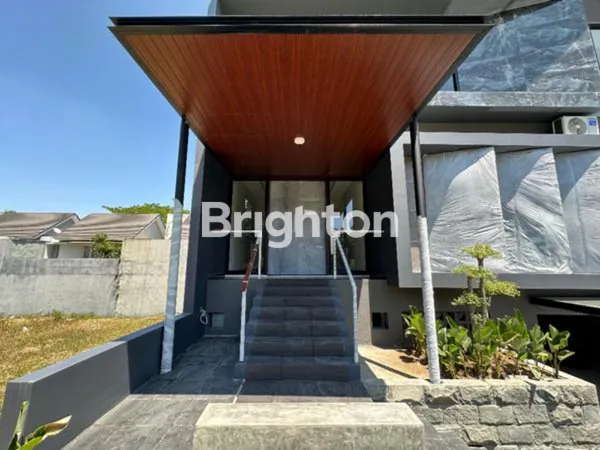 image RUMAH BARU GRESS MINIMALIS SPLIT LEVEL 3 LANTAI BUKIT GOLF INTERNATIONAL SOMERSET CITRALAND MEWAH (1)