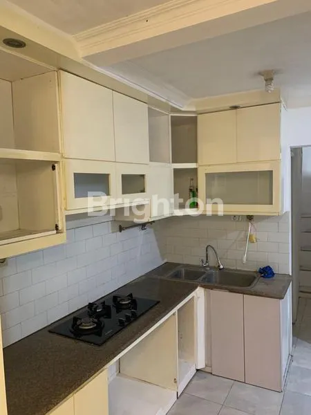 image RUMAH MURAH 1,5 LANTAI LOKASI STRATEGIS DI RADIO DALAM JAKARTA SELATAN  (6)