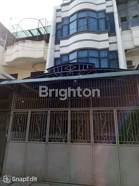 image RUMAH JELAMBAR 4LANTAI SIAP HUNI LOKASI STRATEGIS GROGOL PETAMBURAN JAKARTA BARAT  (1)