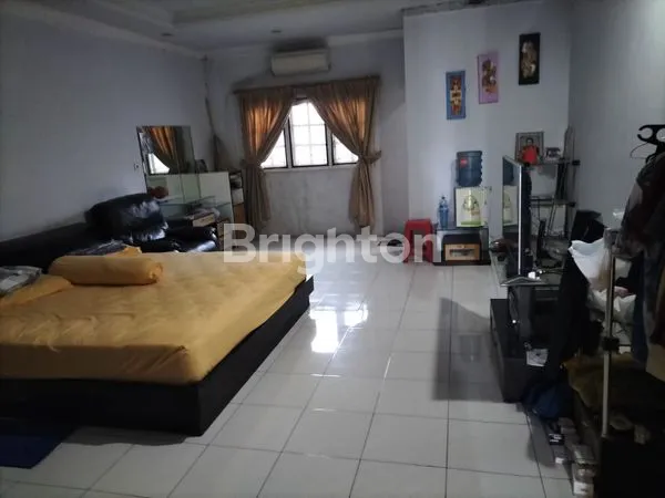 image RUMAH JELAMBAR 4LANTAI SIAP HUNI LOKASI STRATEGIS GROGOL PETAMBURAN JAKARTA BARAT  (5)