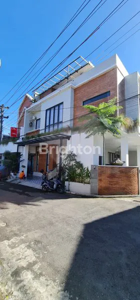 image RUMAH KOST KOS VILLA PAVILIUN, FULL FURNISHED, ADA LIFT,MURAH DAN MEWAH LOKASI PREMIUM DEKAT UGM, PAKUWON MALL, JIH, PASAR KOLOMBO, SUPERINDO, PERBANKAN (2)