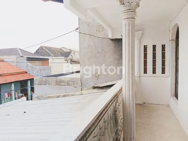 image RUMAH TENGAH KOTA , STRATEGIS , BISA LANGSUNG PAKAI, BROTOJOYO (1)