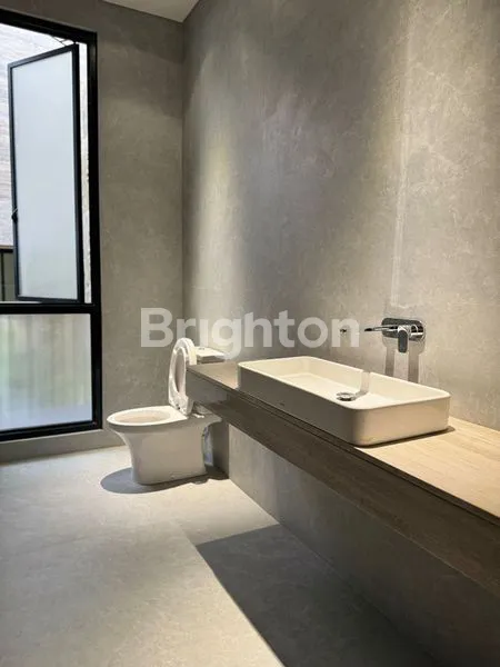 image DIJUAK RUMAH 3 LANTAI DI BUKIT GOLF INTERNATIONAL (5)