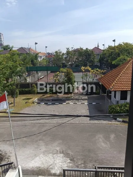 image RUMAH BARU SCANDINAVIAN MEWAH, SEMI FURNISH, AREA SUTOREJO SURABAYA TIMUR (3)