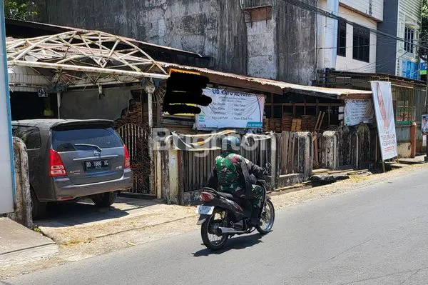 image RUMAH STRATEGIS UNTUK USAHA (7)