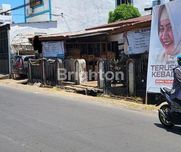 image RUMAH STRATEGIS UNTUK USAHA (8)