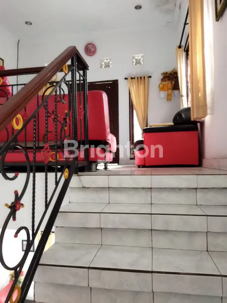 image RUMAH 2 LANTAI DI TUKAD BATANGHARI DENPASAR (5)