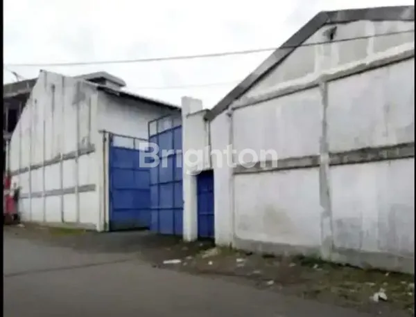 image GUDANG BESAR SIAP PAKAI BANGUNAN KOKOH (5)