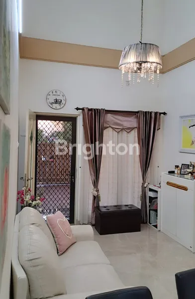 image PANTAI MENTARI SIAP HUNI MINIMALIS 2 LANTAI DEKAT GALAXY MALL (4)