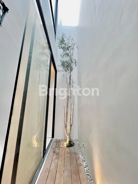 image RUMAH SEMI FURNISH, SUTOREJO,MULYOSARI, MODERN INDUSTRIAL, ROW LEBAR (5)