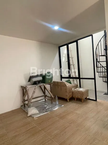 image RUMAH BARU SUDAH RENOVASI PENAMBAHAN DI CENDANA ICON LIPPO KARAWACI TANGERANG (2)