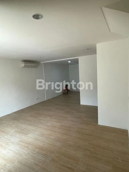 image RUMAH BARU SUDAH RENOVASI PENAMBAHAN DI CENDANA ICON LIPPO KARAWACI TANGERANG (5)