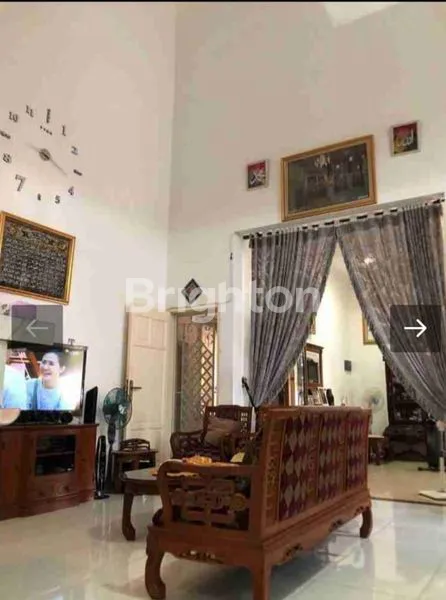image MILIKI RUMAH  DENGAN BANYAK BONUS DI JATIBENING (2)