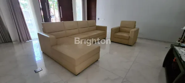 image RUMAH BAGUS DARMO PERMAI TIMUR (8)