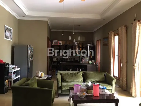 image DI JUAL RUMAH LOKASI STRATEGIS (4)