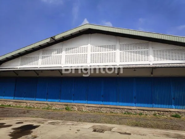 GUDANG DI KAWASAN PABRIK JL RAYA. MOH TOHA BANDUNG