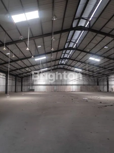 image GUDANG DI KAWASAN PABRIK JL RAYA. MOH TOHA BANDUNG (3)