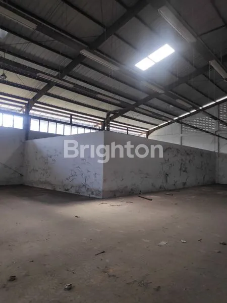 image GUDANG DI KAWASAN PABRIK JL RAYA. MOH TOHA BANDUNG (5)