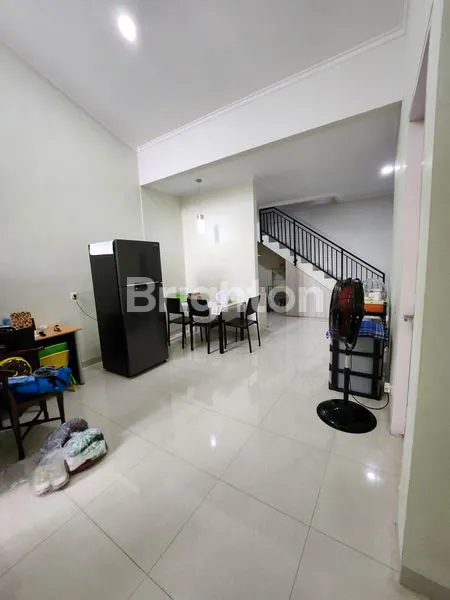 image RUMAH SIAP HUNI THE ICON BSD, SUDAH RENOVASI (3)