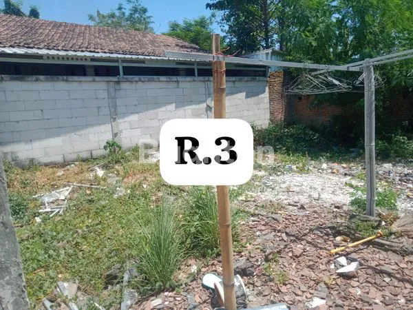 image TANAH YANG STRATEGIS (1)