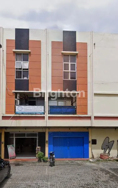 image RUKO 3 LANTAI SIAP PAKAI LOKASI STRATEGIS PARKIR LUAS DI JALAN RAYA KALIABANG PERWIRA BEKASI (6)