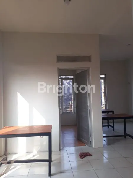 image RUKO 2,5 LANTAI  BANGUNAN BARU DI JALAN RAYA DAERAH CIHANJUANG, CIMAHI DENGAN PEMANDANGAN KE GUNUNG TANGKUBAN PERAHU (7)